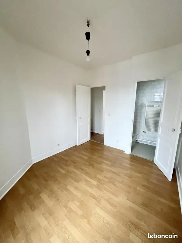 Appartement 2 pièces · 33 m², Courbevoie, photo 8