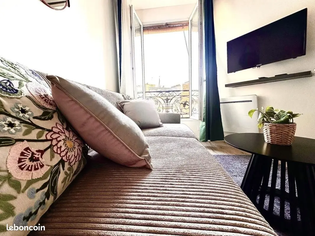 Appartement 1 pièce · 13 m², Paris 18e, photo 2