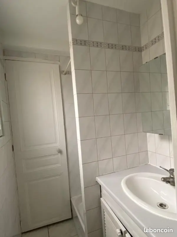 Appartement 1 pièce · 19 m², Paris 10e, photo 2