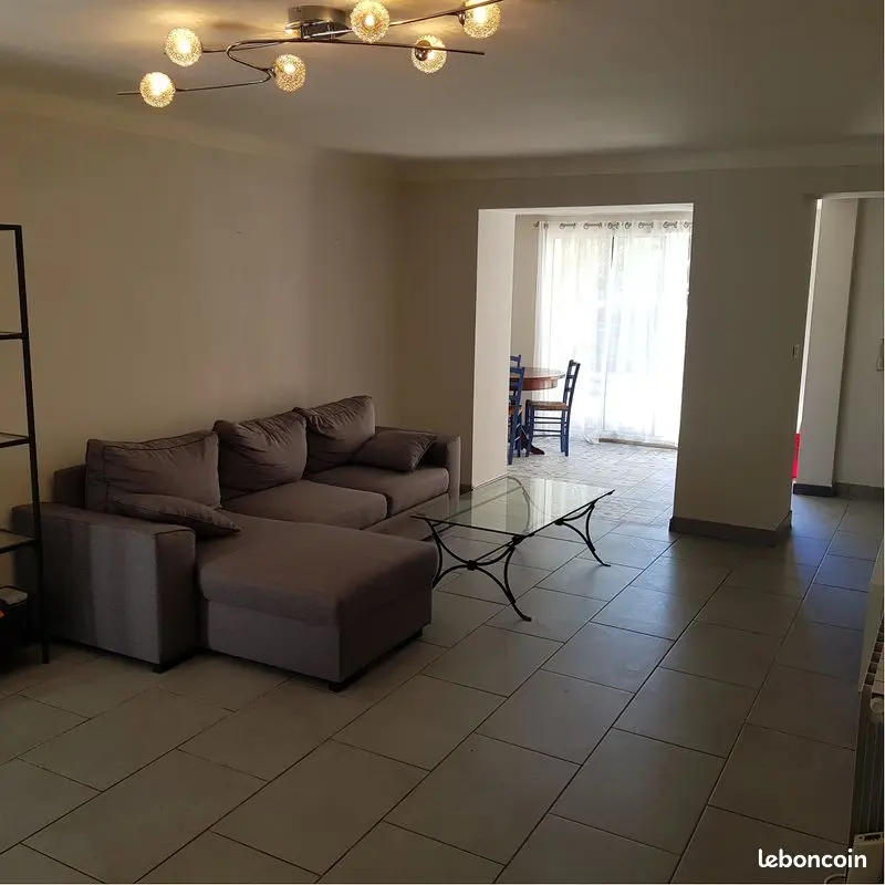 Appartement 3 pièces · 78 m², Marseille 11e, photo 2